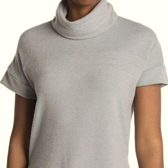 GO COUTURE Short sleeve turtleneck - Picture 1 of 3